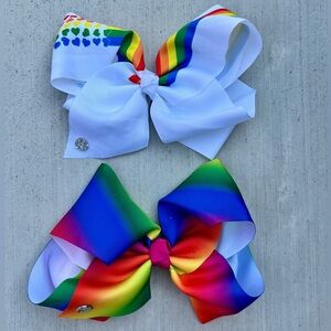 JoJo Siwa Signature Large Hair Bows LOT OF 2 – Rainbows & Hearts